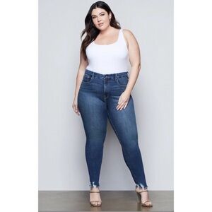 Good American Good Legs Cropped Jeans Chewed Hem Size 18 NWT Brand New